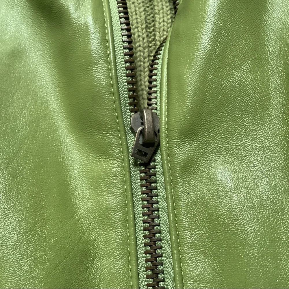 Leather and 100% cotton sweater/jacket.  Size Medium. - Picture 6 of 7